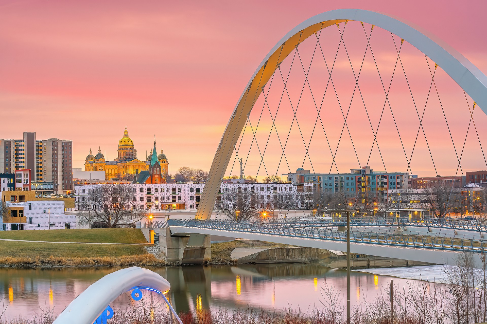 Downtown Des Moines city skyline cityscape of Iowa and public park in USA